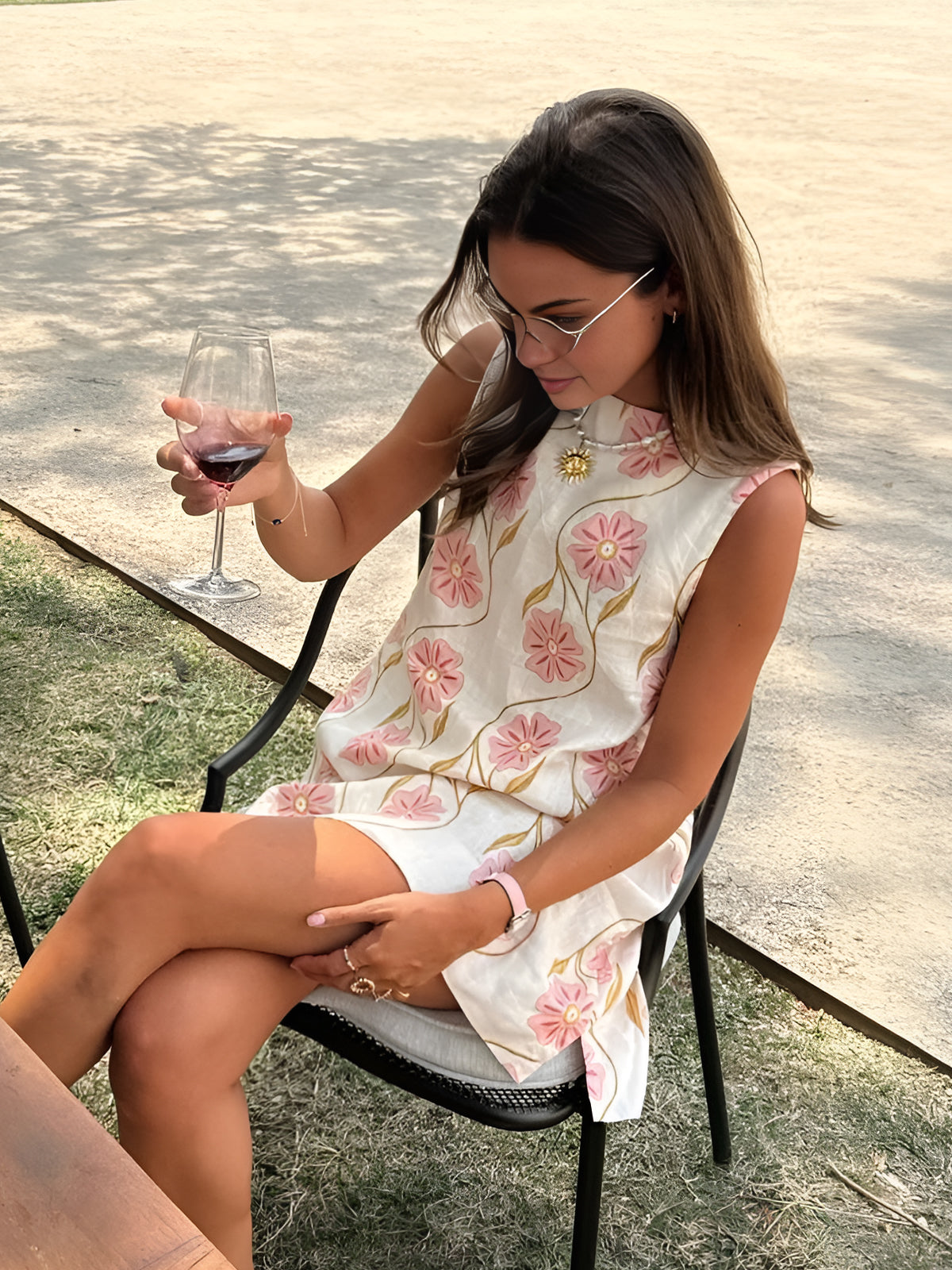 Tessa - Robe midi tendance avec encolure ronde et imprimé floral