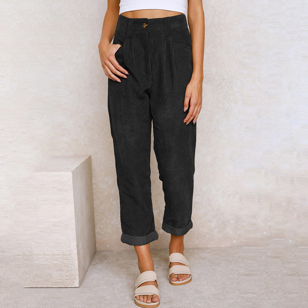 Annika - Relaxed corduroy pants with high waist and pockets