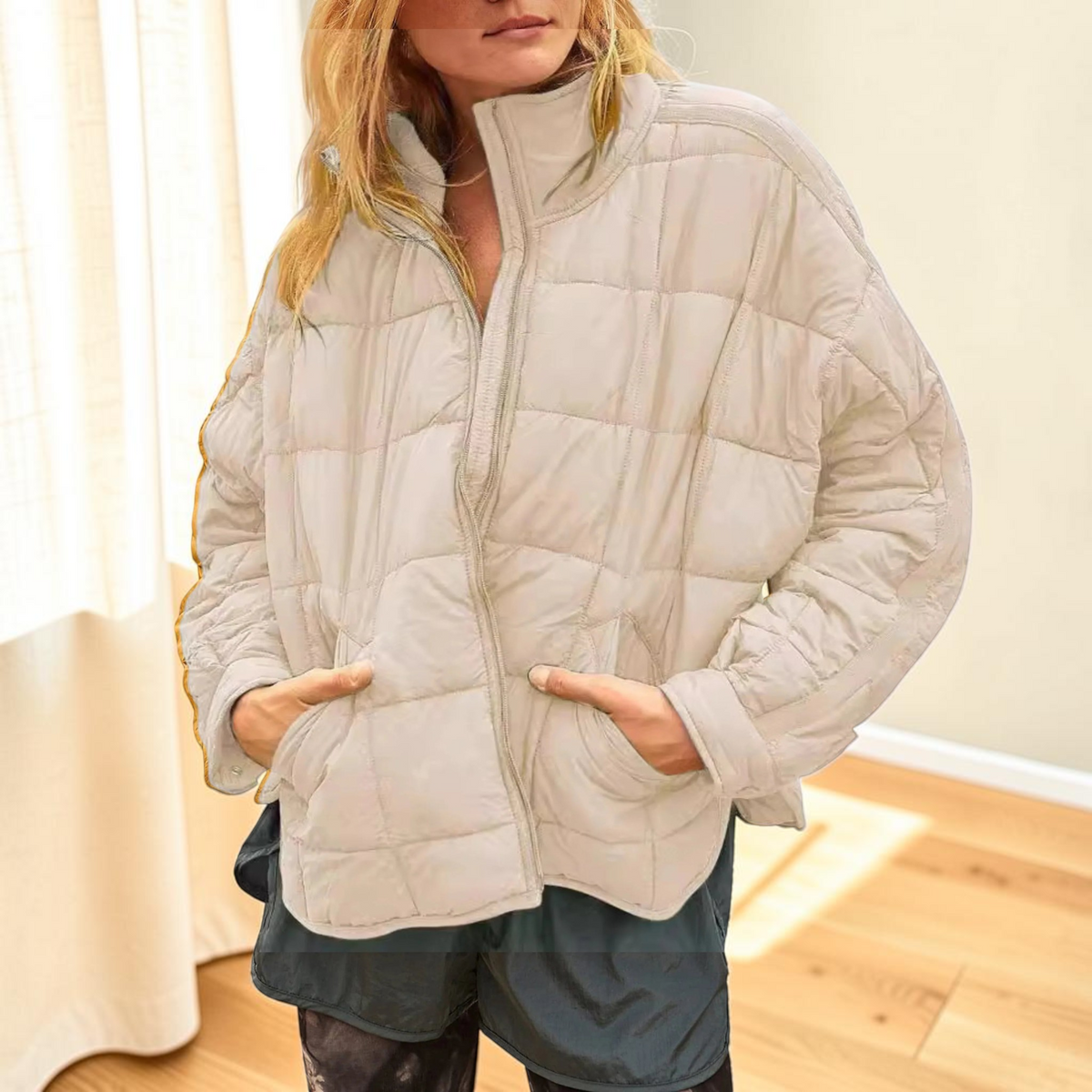 Collaris - Quilted Puffer Jacket with Loose Fit and High Collar