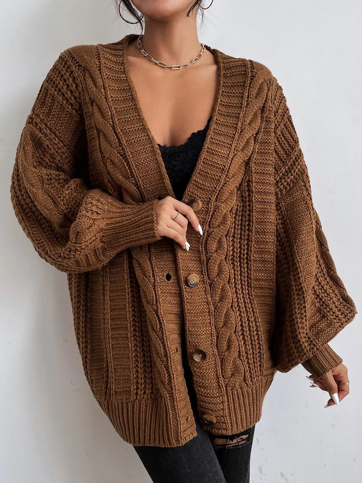 Braidley - V-Neck Cardigan with Braided Pattern
