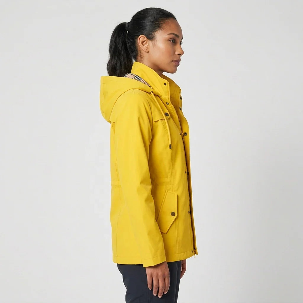 Qelvessa – Hooded Jacket with Adjustable Drawstring Waist