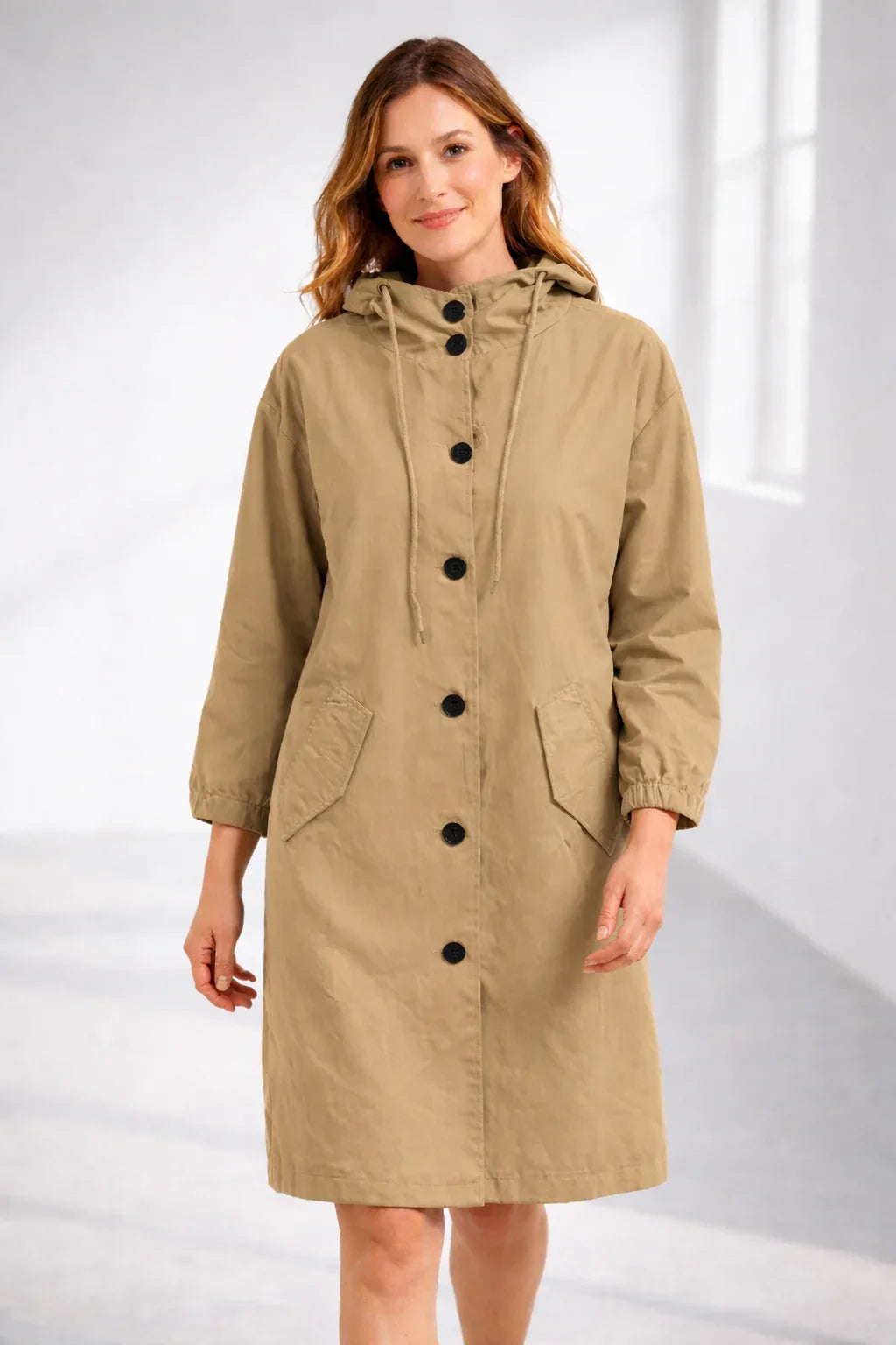 Qelviora – Mid-Length Hooded Jacket with Button Placket