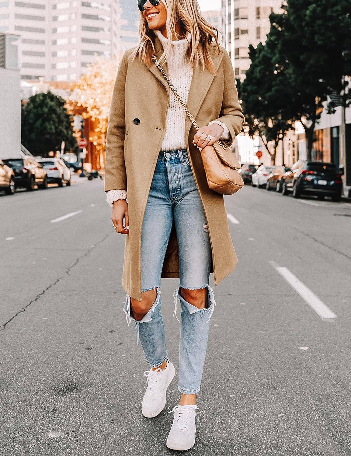 Avelqessa – Long Double-Breasted Coat with Notched Lapels