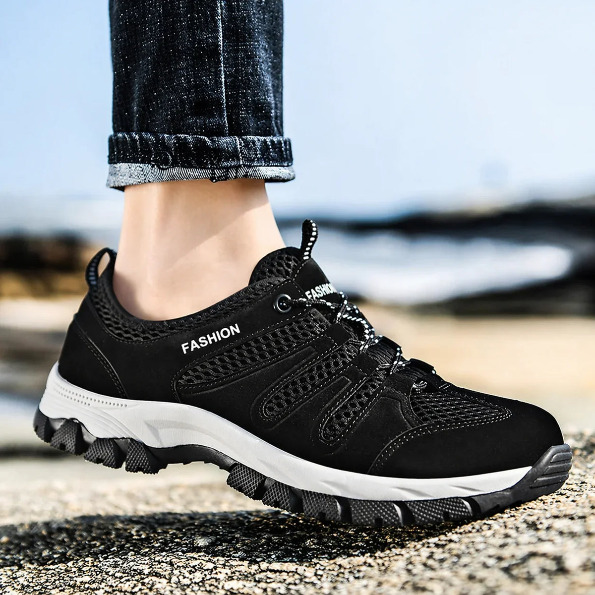 Noreqava – Low Hiking Shoes with Padded Insole