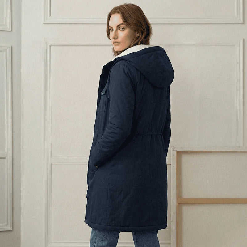 Qelvaris – Mid-Thigh Parka with Fixed Hood and Structured Waist
