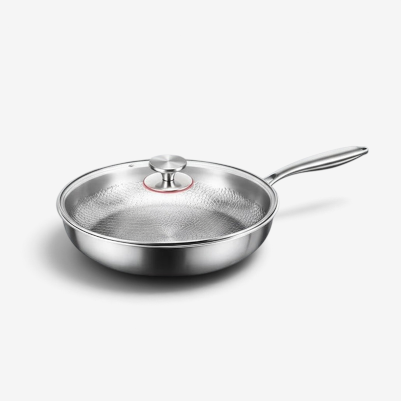 Cheftrium – Kladivem tepaná nepřilnavá pánev pro indukční vaření