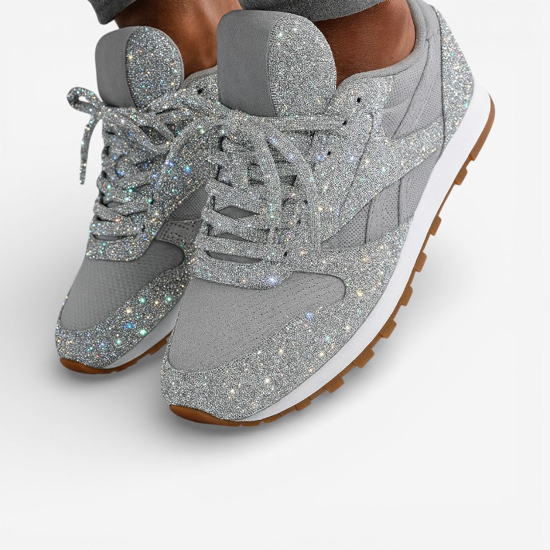 Elara – Sneakersy antypoślizgowe z okrągłym noskiem i sznurowaniem