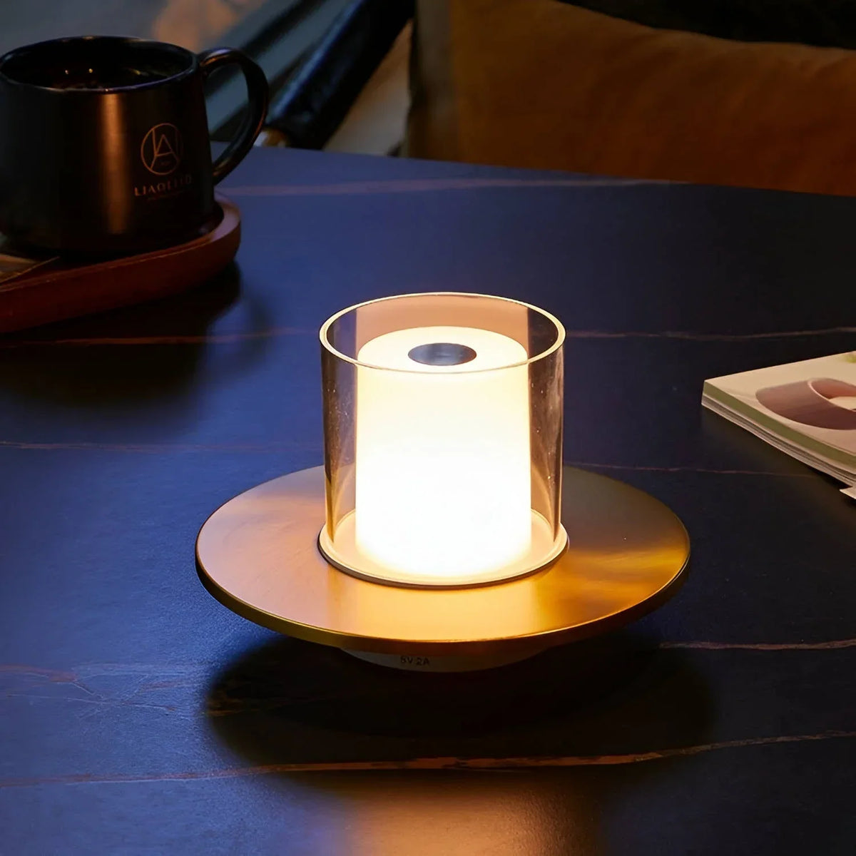BrightGesture - Nabíjecí lampa s gestovým senzorem