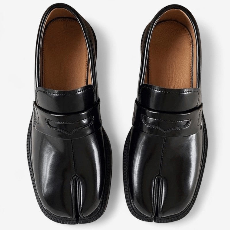 Berlin – Split-Toe Shoes with Thick Sole