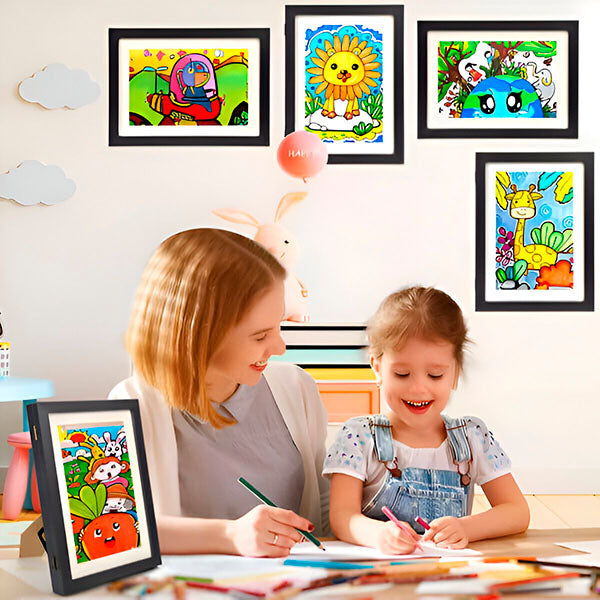 ArtShow - Stylish frame for preserving and displaying children's artwork