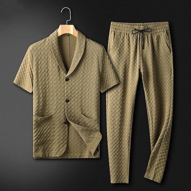 Adrian – Camicia rilassata a maniche corte con completo pantaloni comodo