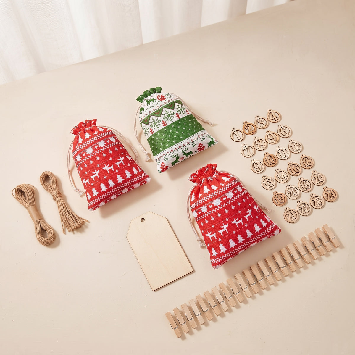 CraftCountdown – adventní kalendář se 24 látkovými sáčky