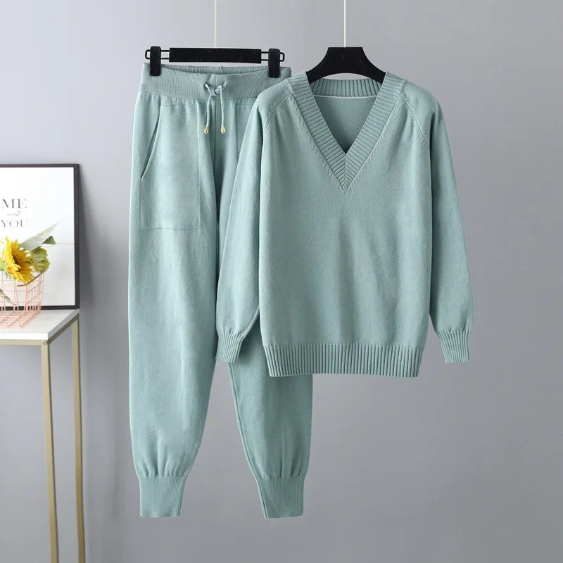 Sofie - Pulover confortabil cu decolteu în V și pantaloni eleganți cu buzunare