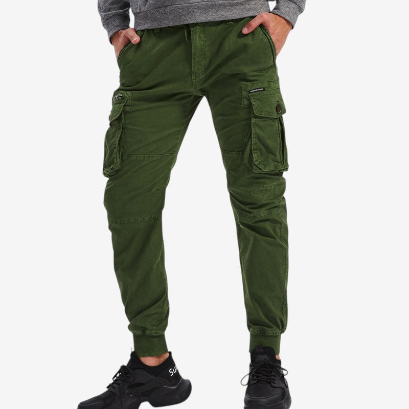 Pantaloni bărbătești cu croială largă și talie cu șnur