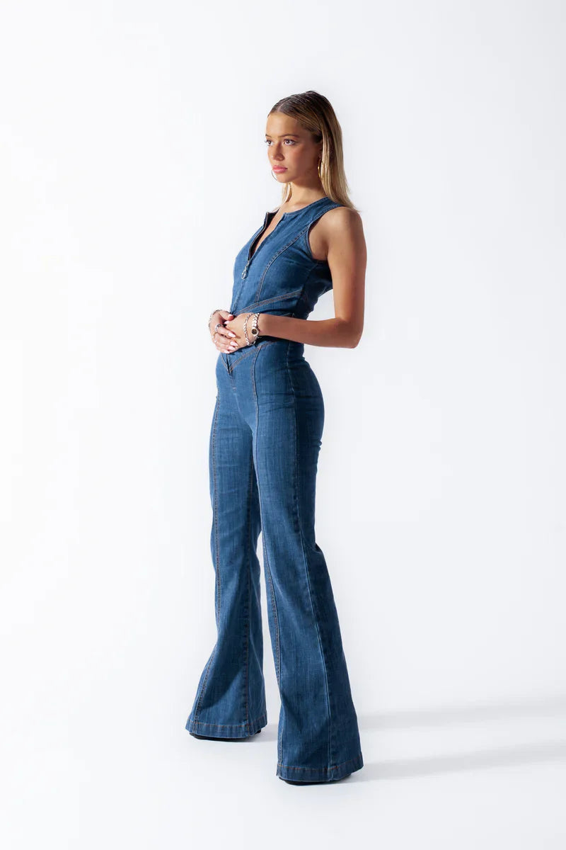 EleganceCharm™ - Chic Jumpsuit with Corset Effect