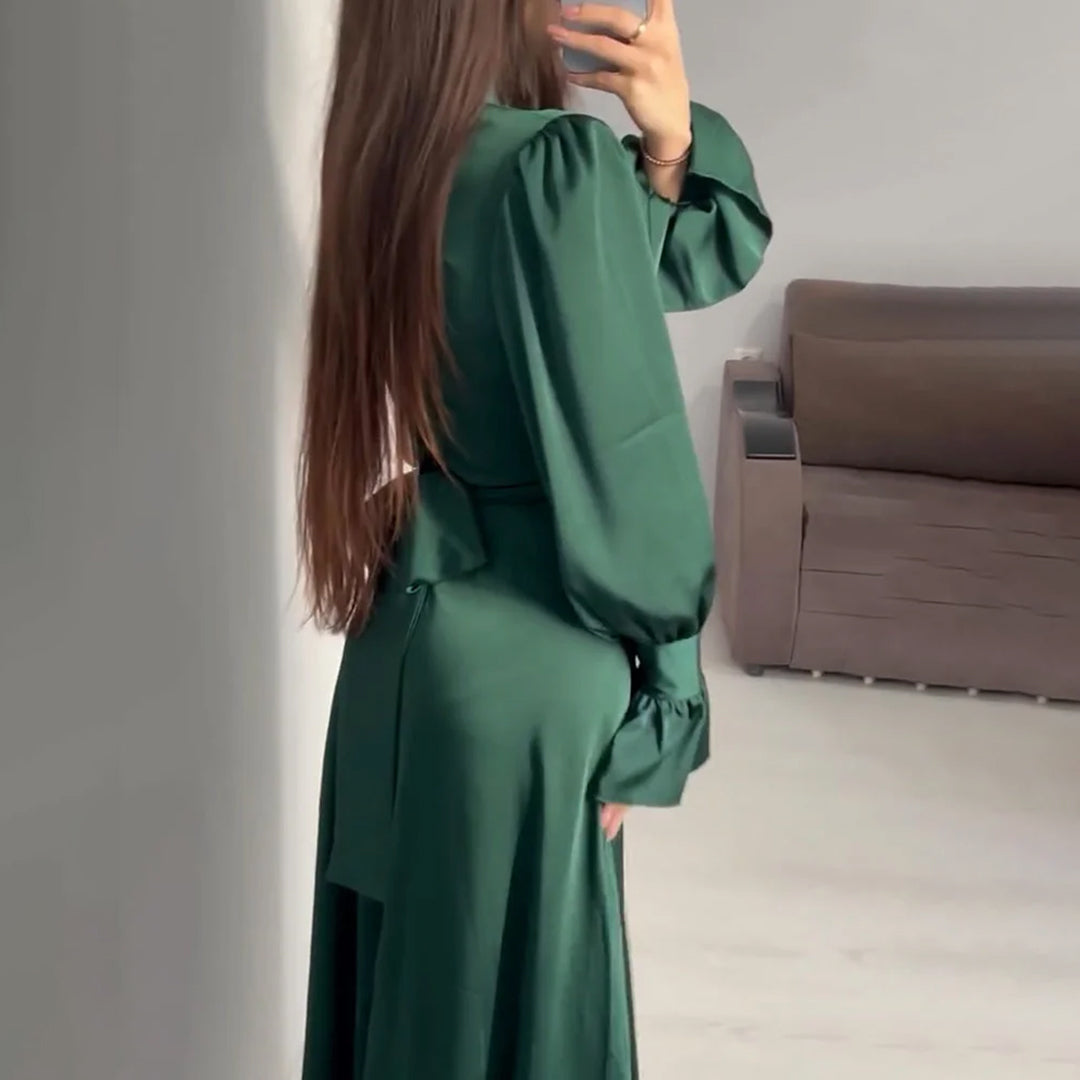 Emma – Robe maxi à manches longues et silhouette fluide