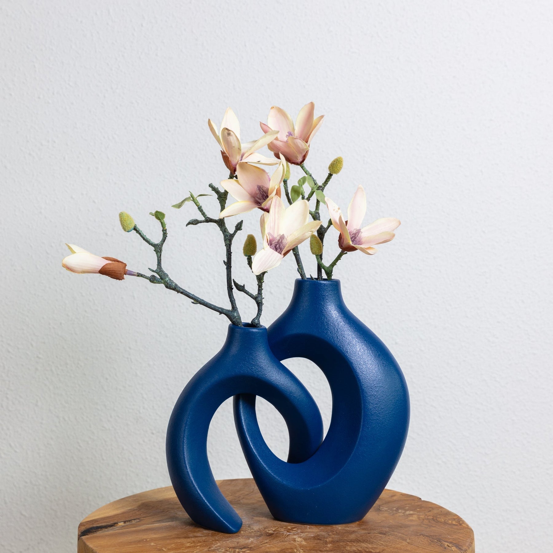FloraTwist - Vase tressé élégant pour des présentations florales époustouflantes et la décoration intérieure