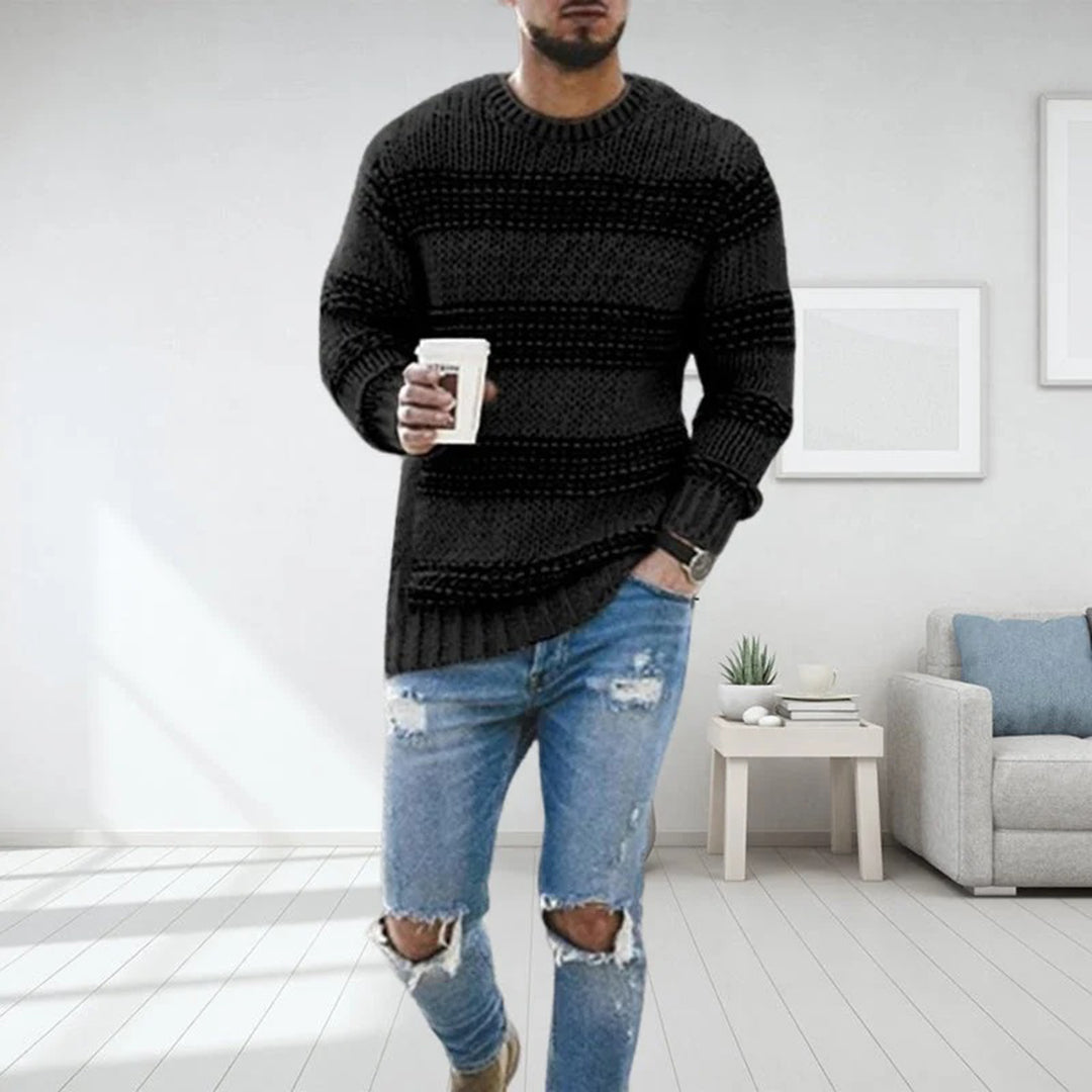 Noah – Classic Sweater with Long Sleeves and Timeless Appeal
