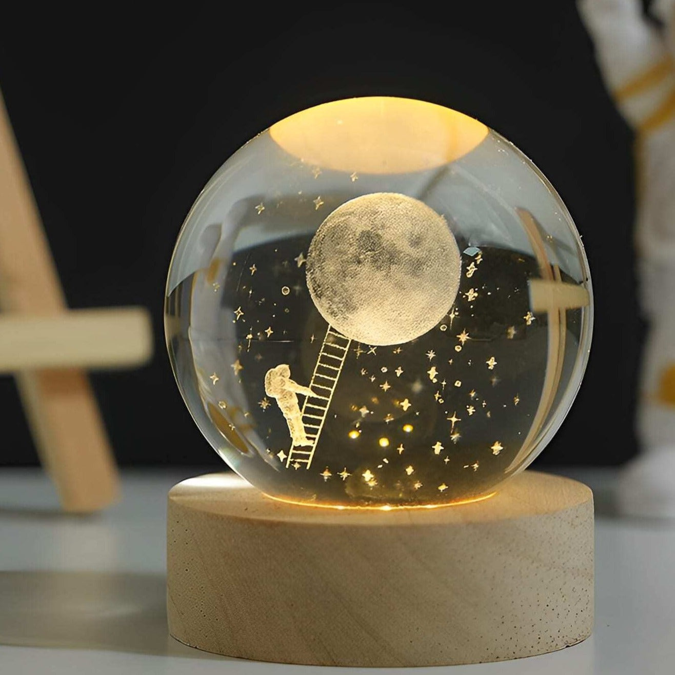 MoonAstro - Kryształowa kula LED z regulowanym światłem