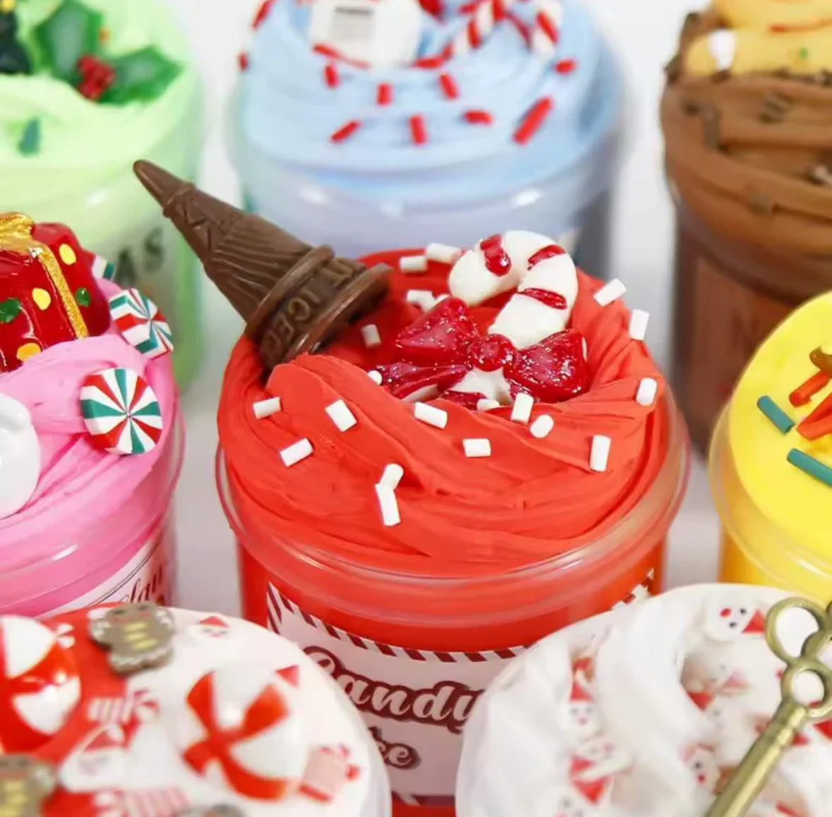 SlimeSurpriza – Calendrier de l’Avent Slime 2026 avec 24 pots de slime uniques
