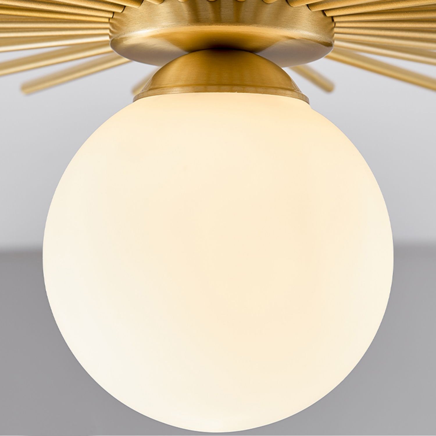 LumiStar – Lampada da soffitto in ottone e vetro con design rotondo