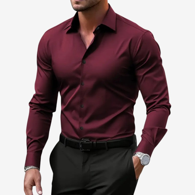 Chemise ajustée pour homme à manches longues avec boutons