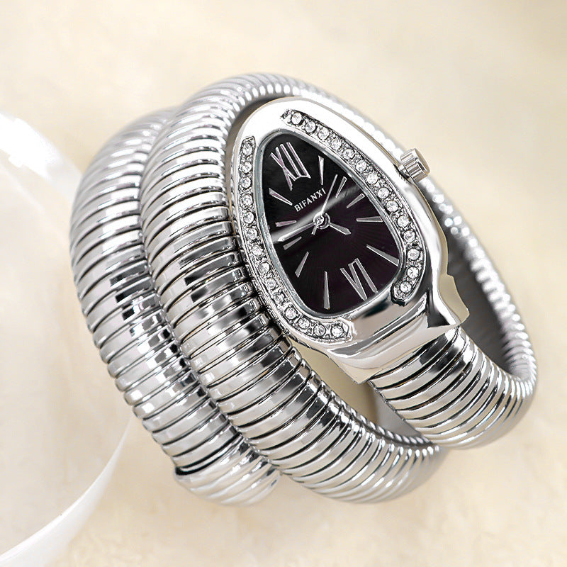 Genevieve - Elegant Women's Quartz Watch with Unique Bracelet Design