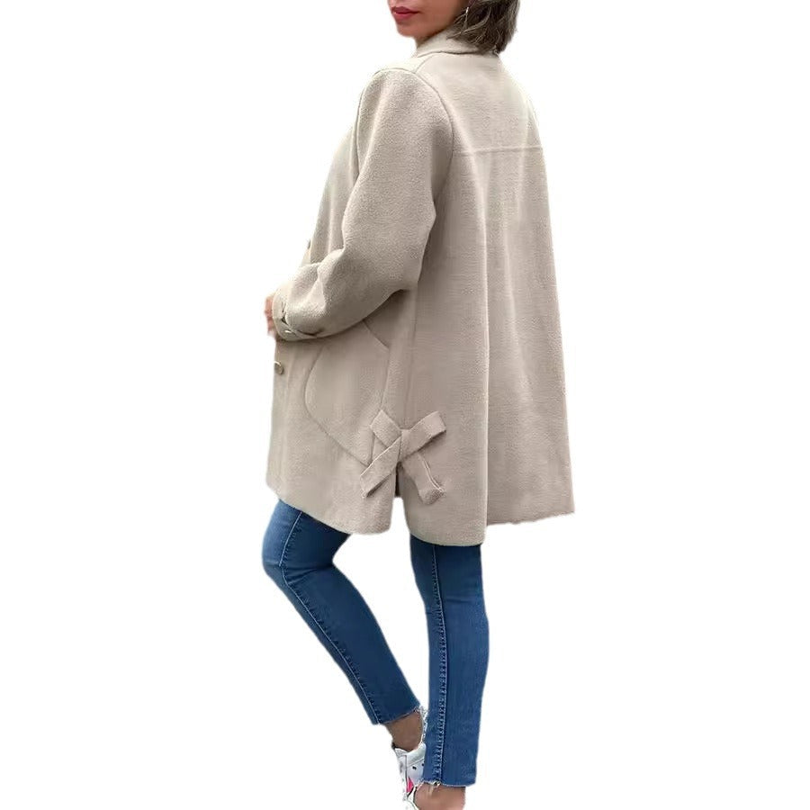 ButtonForm – Oversized Winter Coat with Button-Front Closure and Patch Pockets