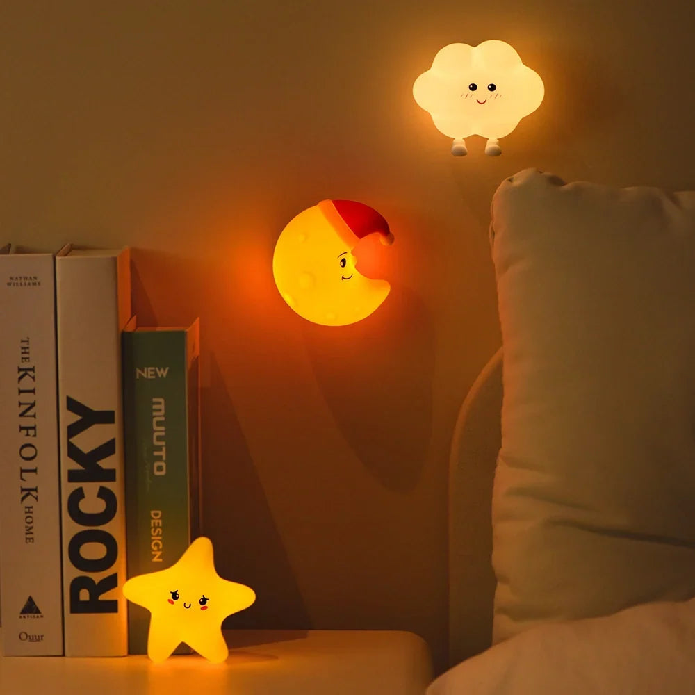 CelestiGlow - Veilleuse murale rechargeable aux motifs célestes