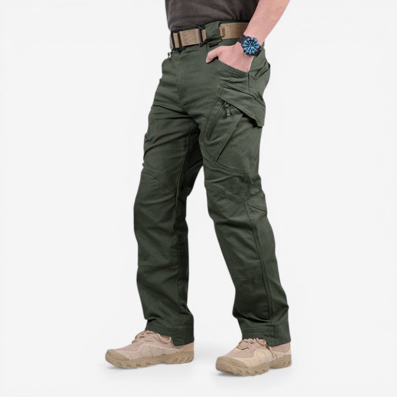Pantalon cargo slim homme avec multiples poches