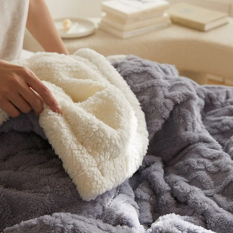 ComfortCover - Mäkká luxusná deka na útulné večery a maximálne pohodlie