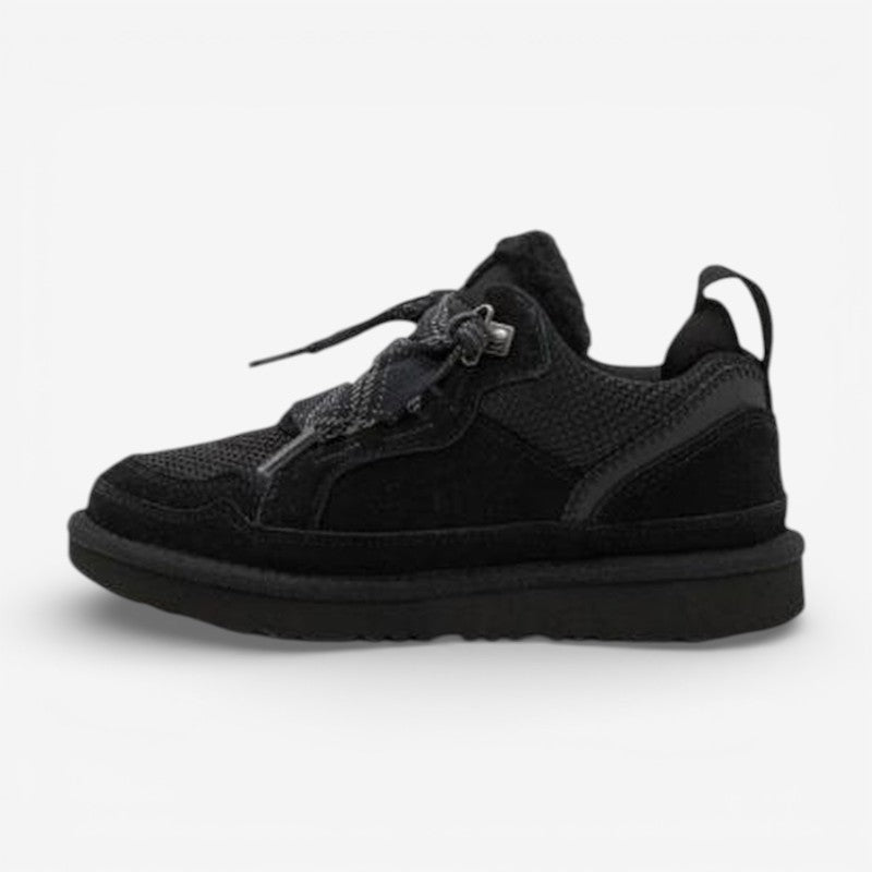 VastStep - Sneaker with round toe and lace up closure