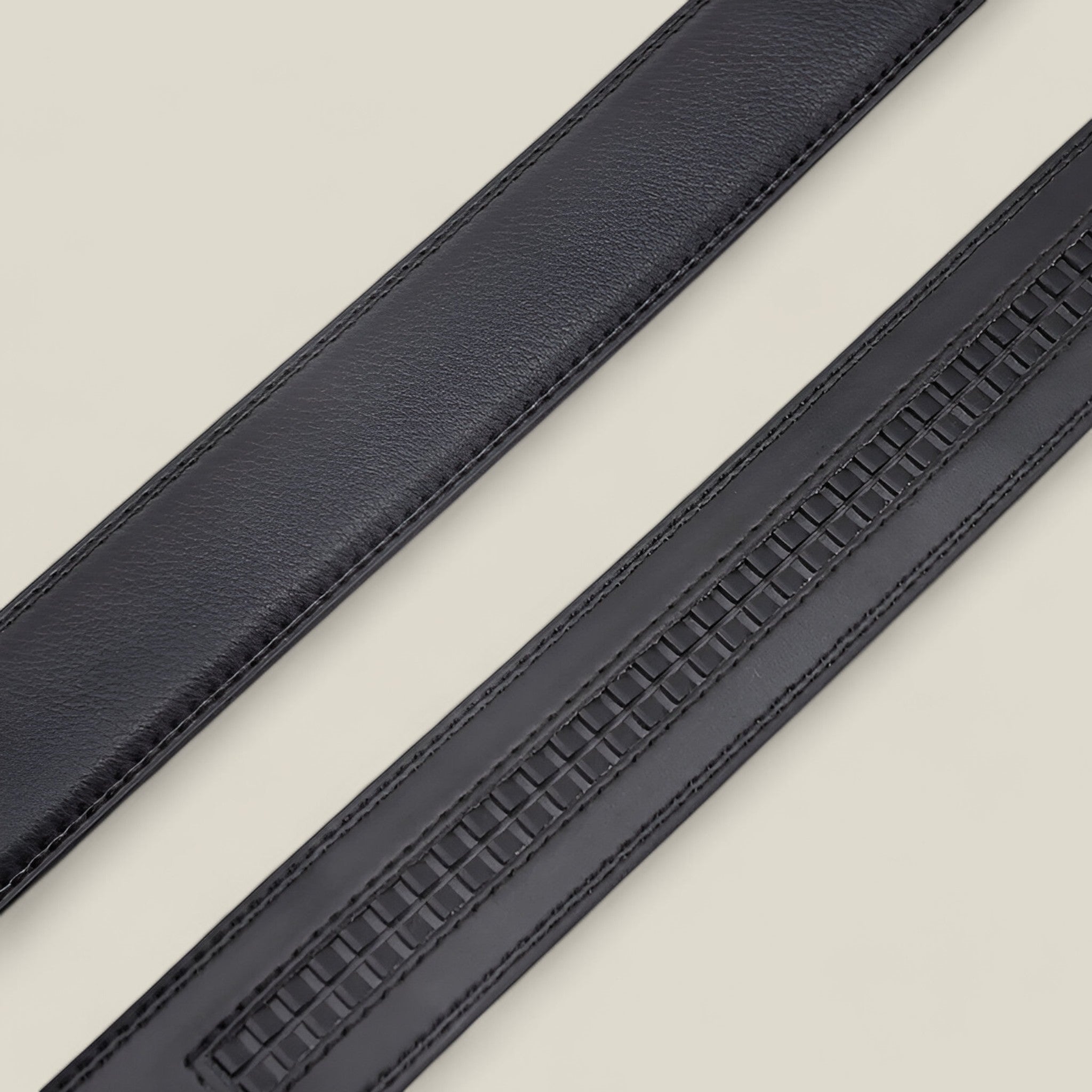 Lucas - Ceinture stylée au design intemporel avec boucle automatique épurée