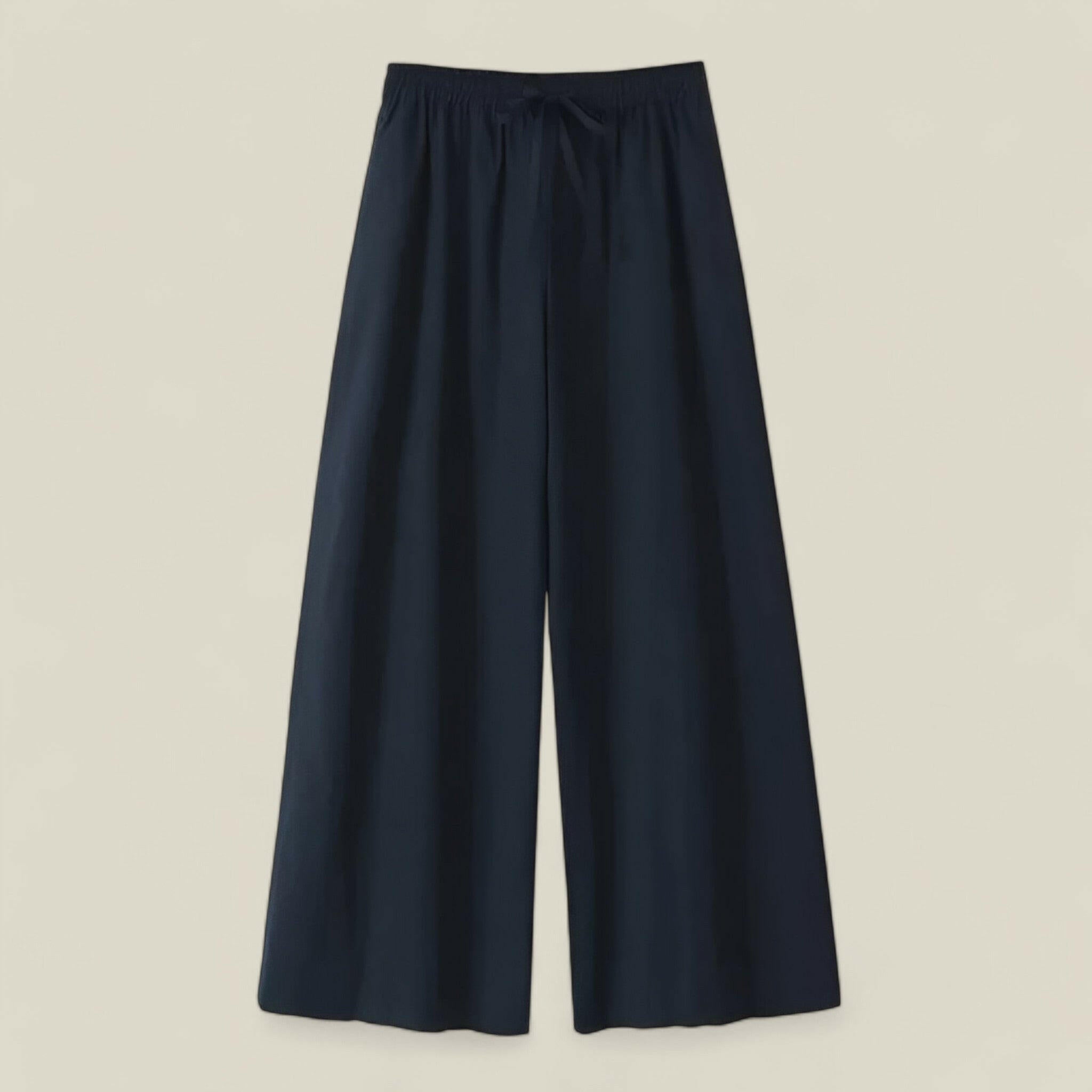 Aria - Trendy Two-Piece Set with Buttonless Shirt and Loose Pants