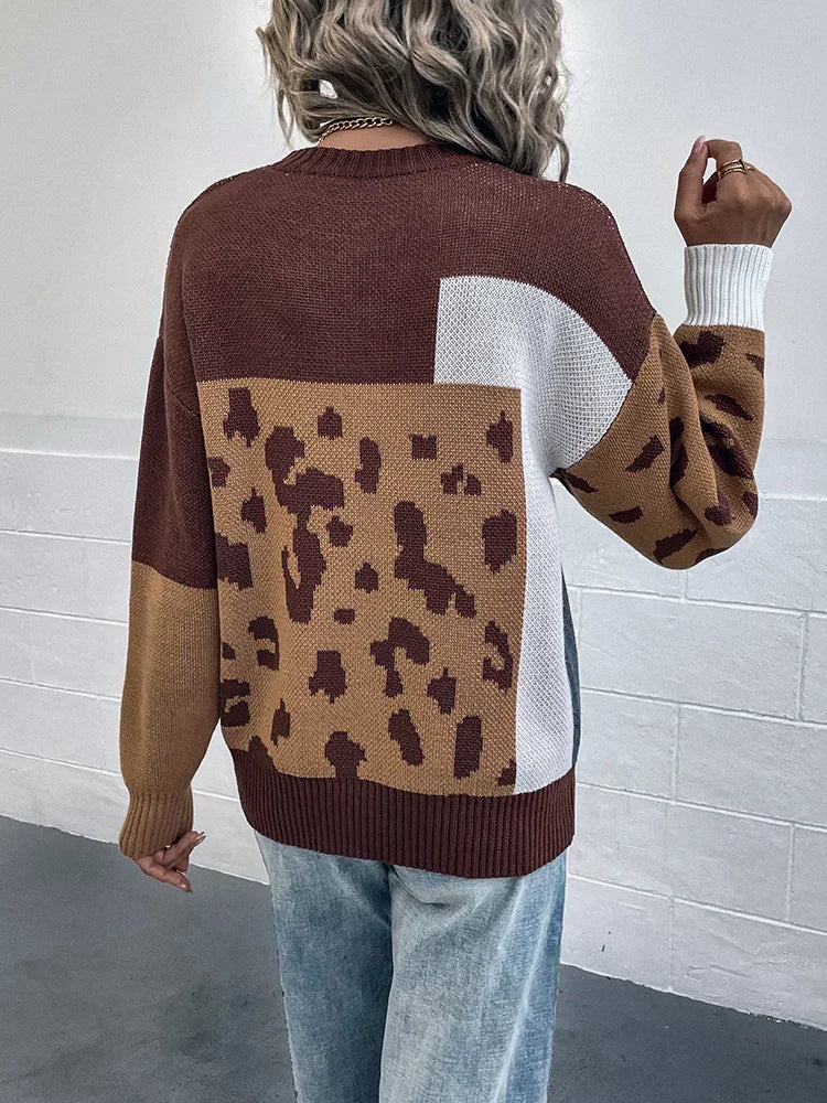 Elsa - Przytulny sweter patchwork w panterkę o luźnym kroju