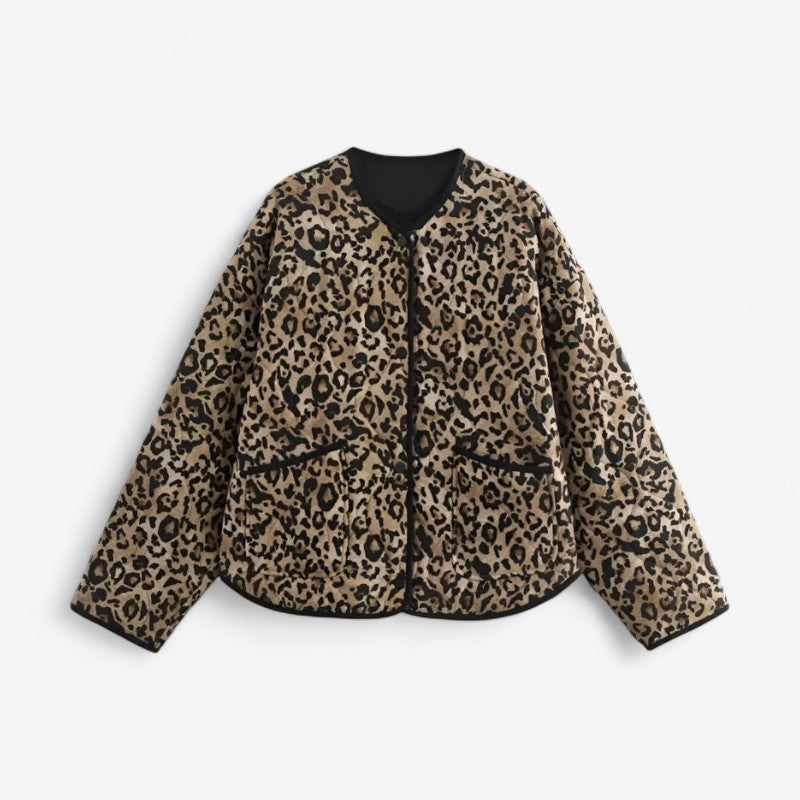 Julia – Manteau à manches longues avec poches et détails de boutons