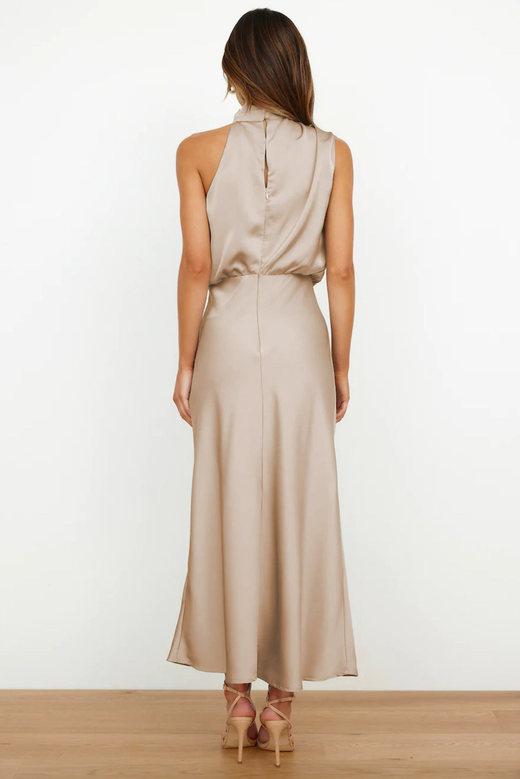 SilkElegance™ - Rochie cu umerii goi