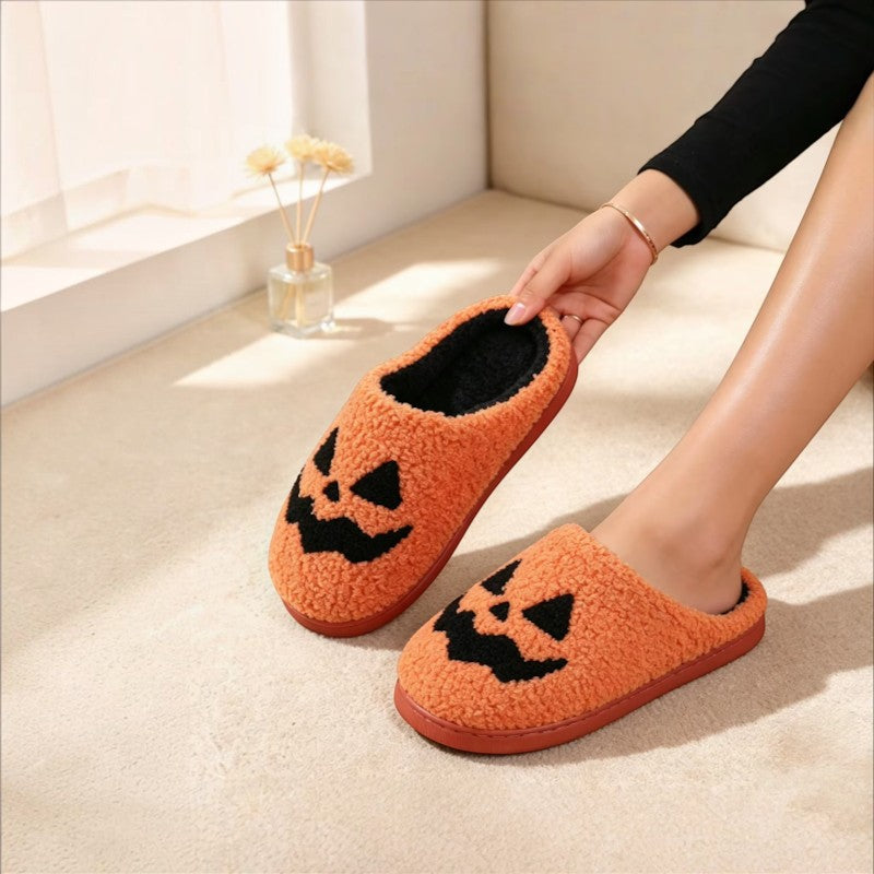 Halen – halloweenské pantofle s motivem dýňového obličeje