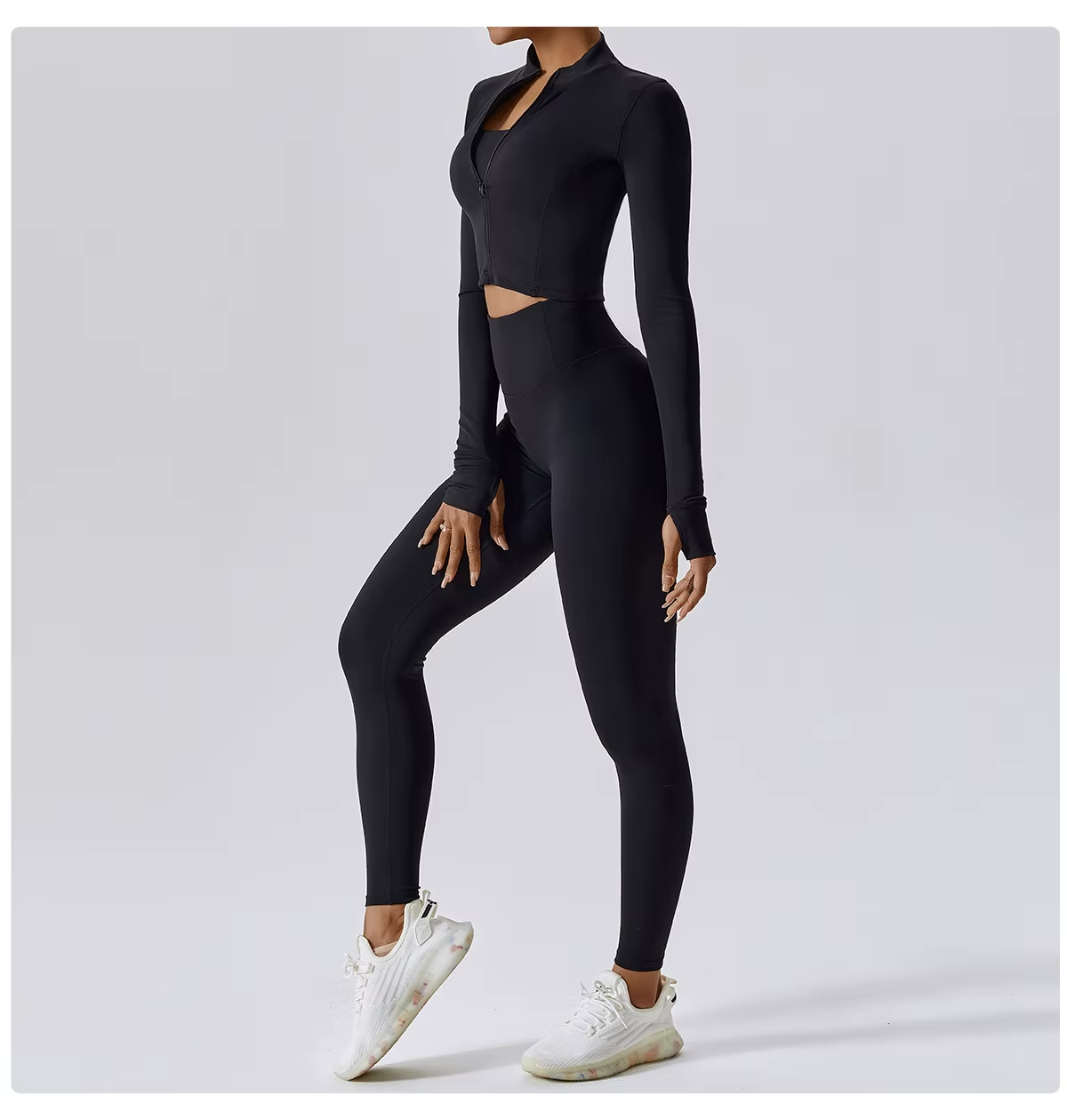 Nova – Ensemble d’entraînement trois pièces stylé avec haut zippé