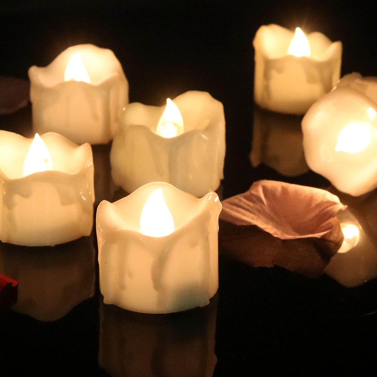 CandleLume - Flameless LED Candles With Flickering Light Effect