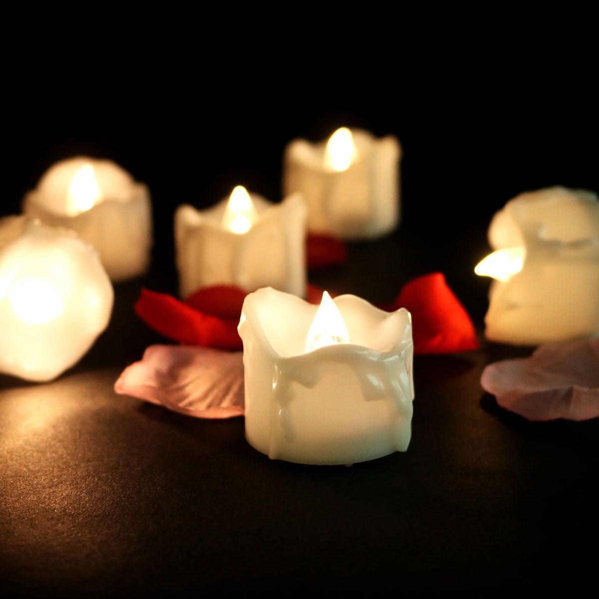 CandleLume - Flameless LED Candles With Flickering Light Effect