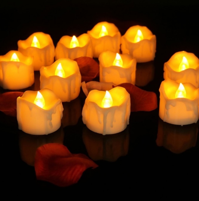 CandleLume - Flameless LED Candles With Flickering Light Effect