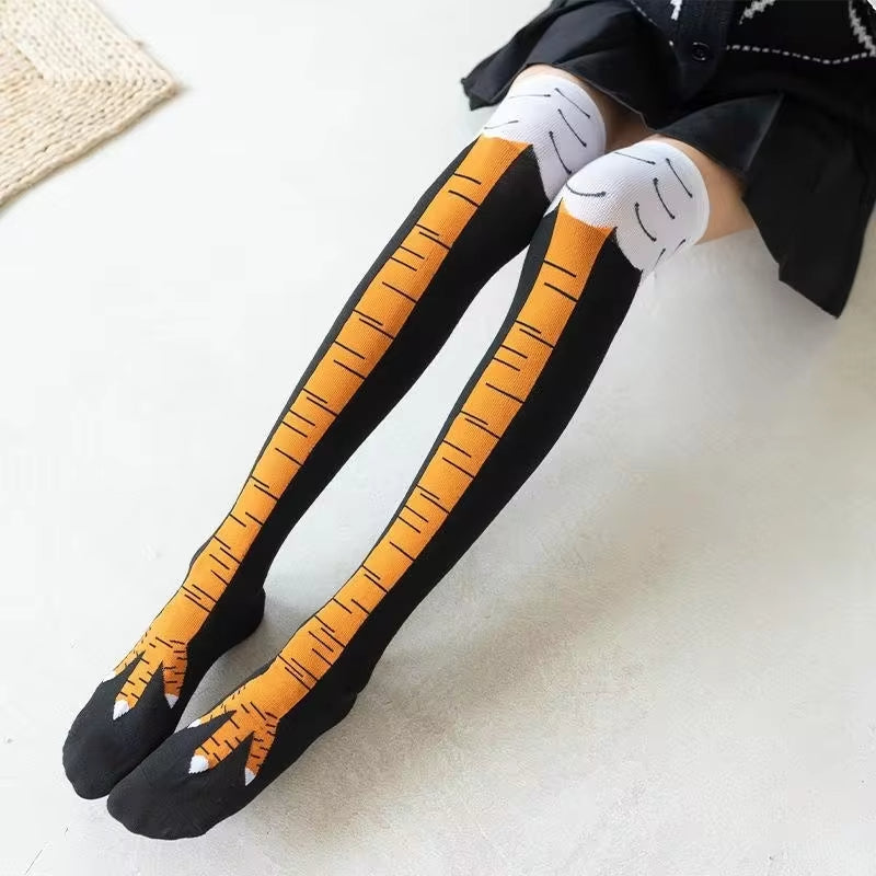 QuirkStep – vtipné ponožky s kuřecími pařáty
