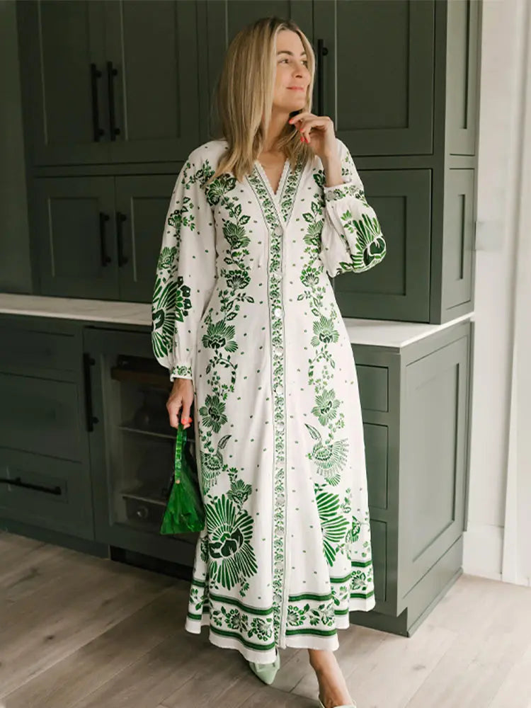 Mariah – Trendy V-neck maxi dress with long sleeves and waist band