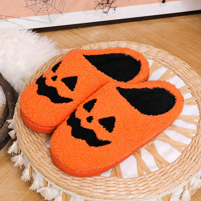 Halen – halloweenské pantofle s motivem dýňového obličeje
