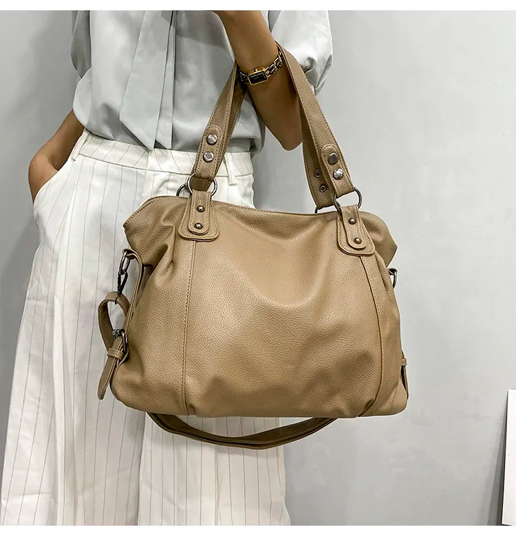 Althea – Borsa capiente con design snello e elegante
