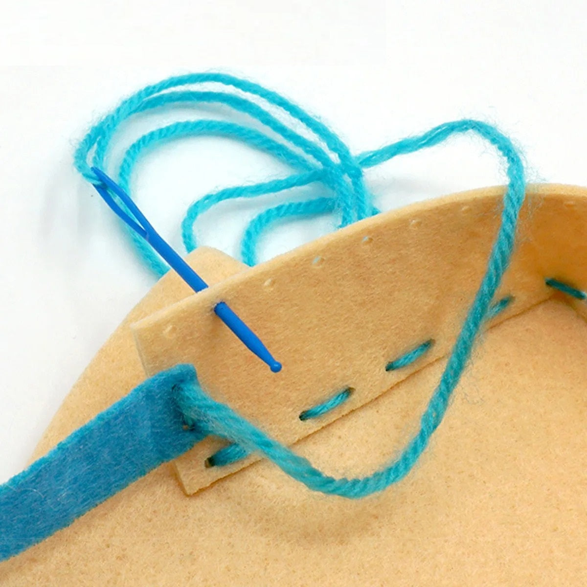 FunStitch - DIY kids' bags with easy sewing and gluing