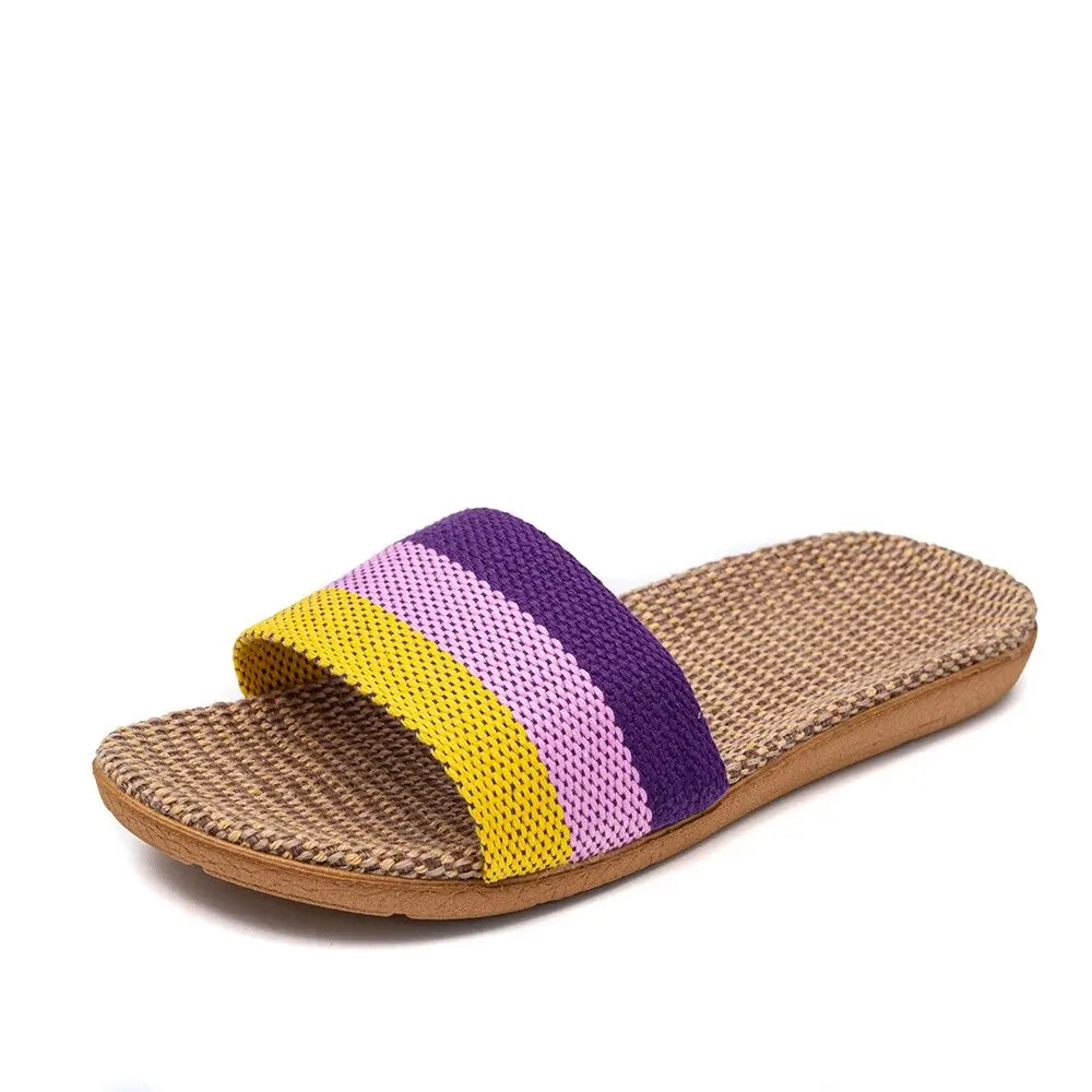 Fiona - Lightweight slippers with flat sole and relaxed comfortable fit