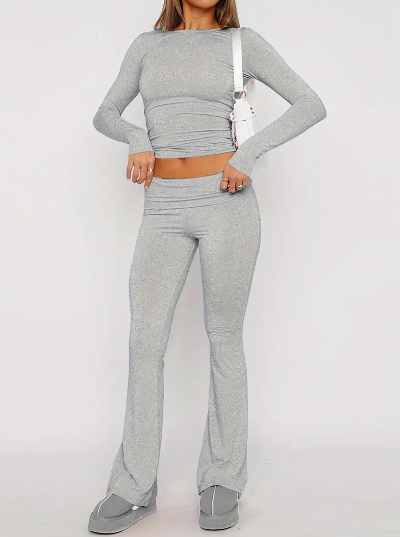 Chaveli - Refined 2-Piece Set with Long Sleeves
