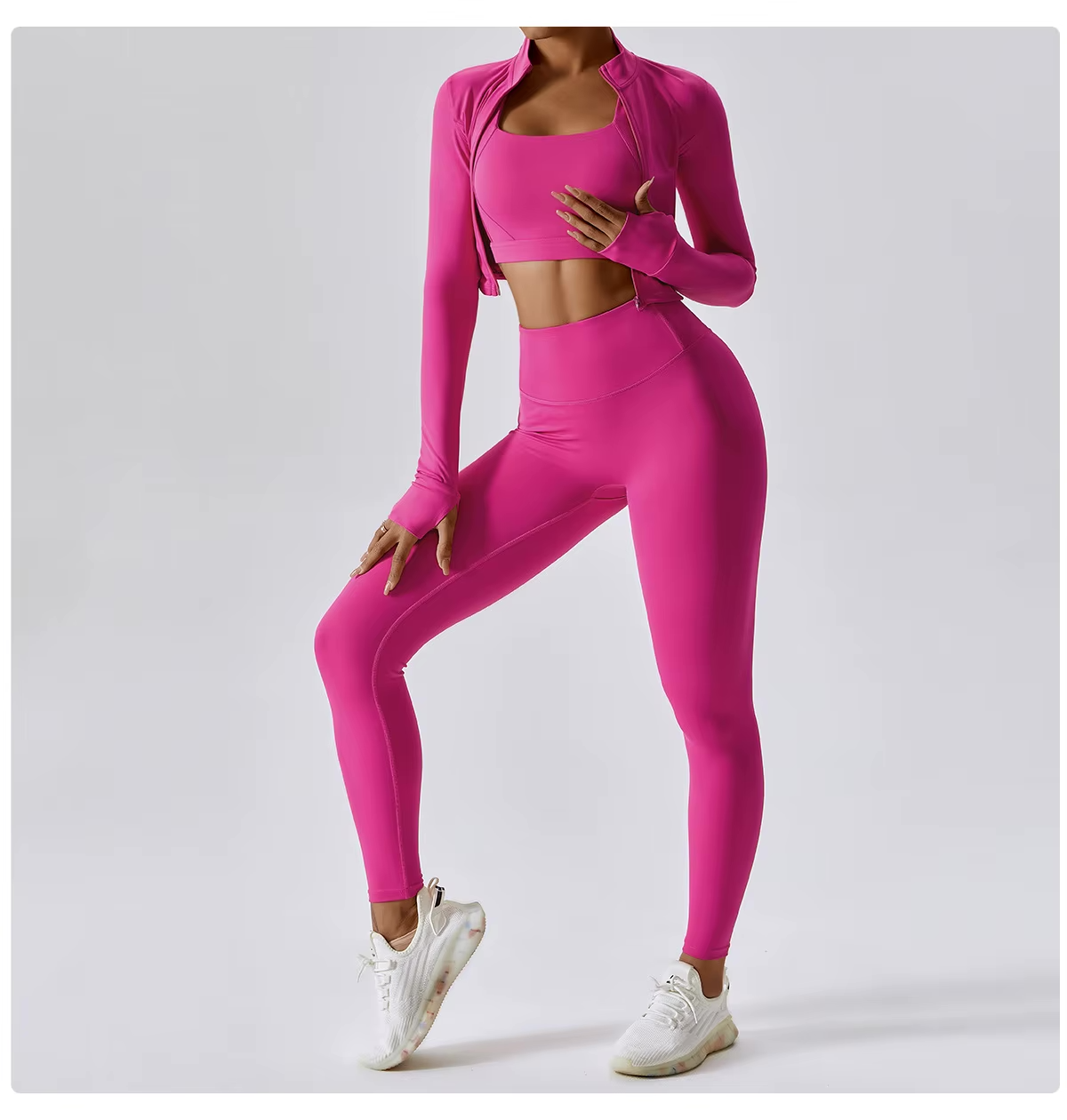 Nova – Ensemble d’entraînement trois pièces stylé avec haut zippé